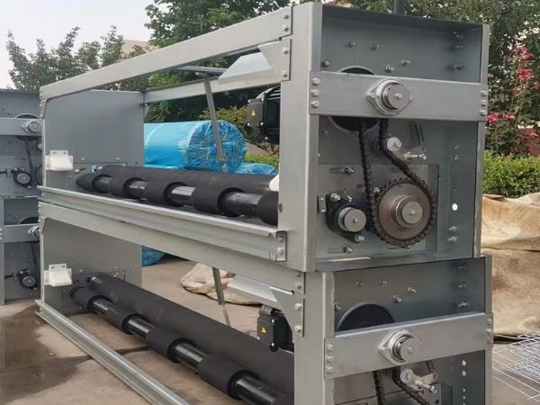 高鋅板自動(dòng)清糞機(jī)